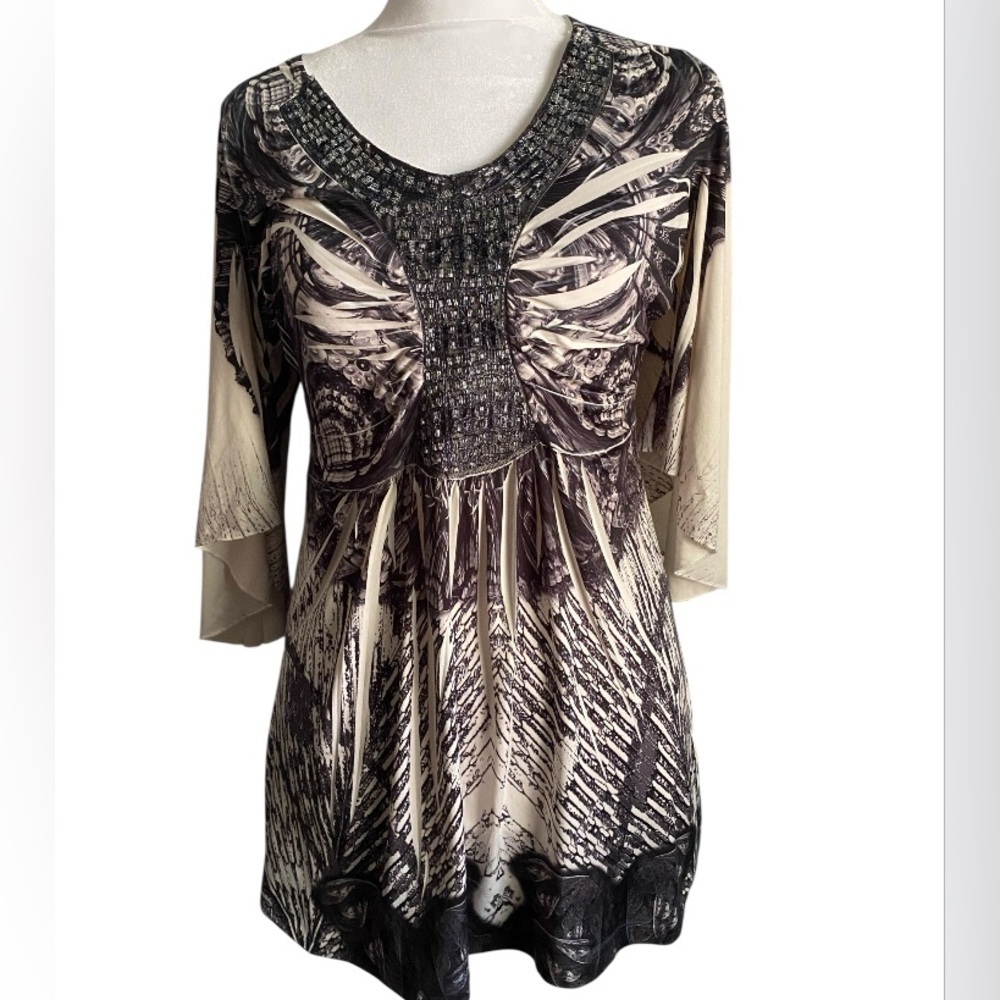 One World size S stretch women’s top 3/4 sleeves